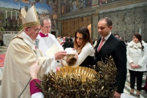 Come-fare-per-chiedere-battesimo-Papa-Francesco
