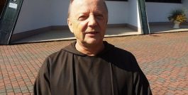 Zapraszamy na rekolekcje: Bóg do nas przemawia przez proroków i świętych współczesnych: Stefan Wyszyński, kardynał Karol Wojtyła papież, ojciec Pio.